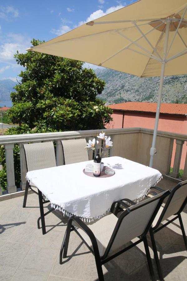 Apartmani Dijana 2 Kotor Buitenkant foto