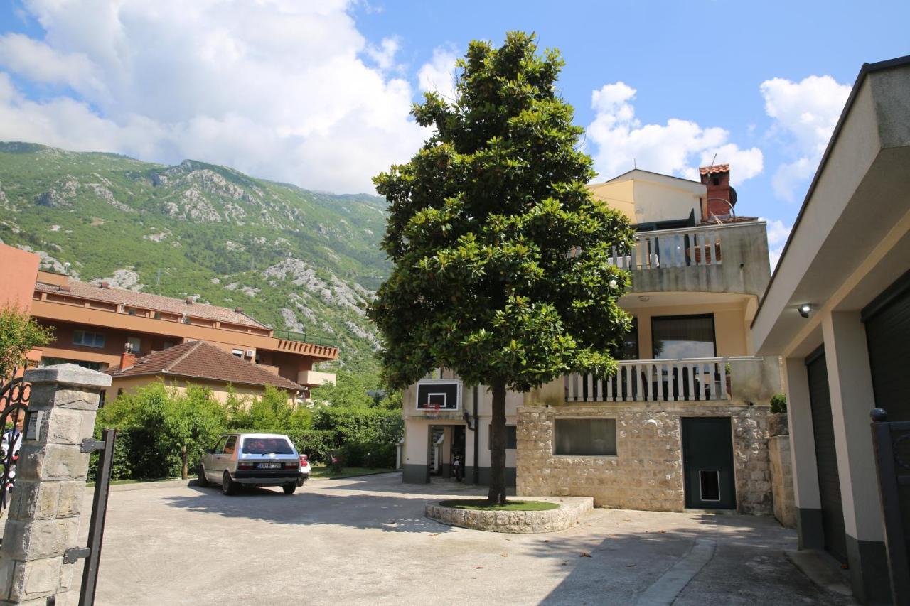 Apartmani Dijana 2 Kotor Buitenkant foto