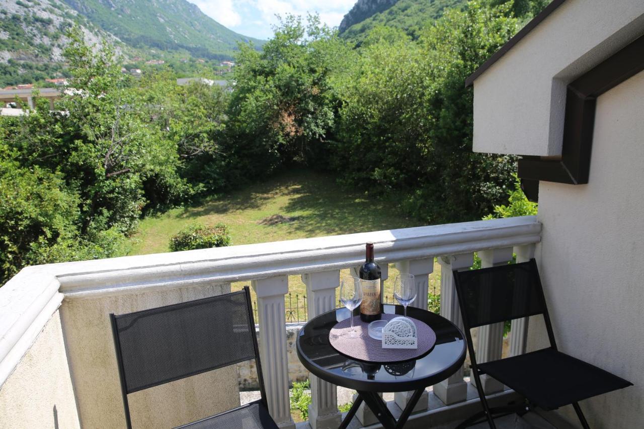 Apartmani Dijana 2 Kotor Buitenkant foto